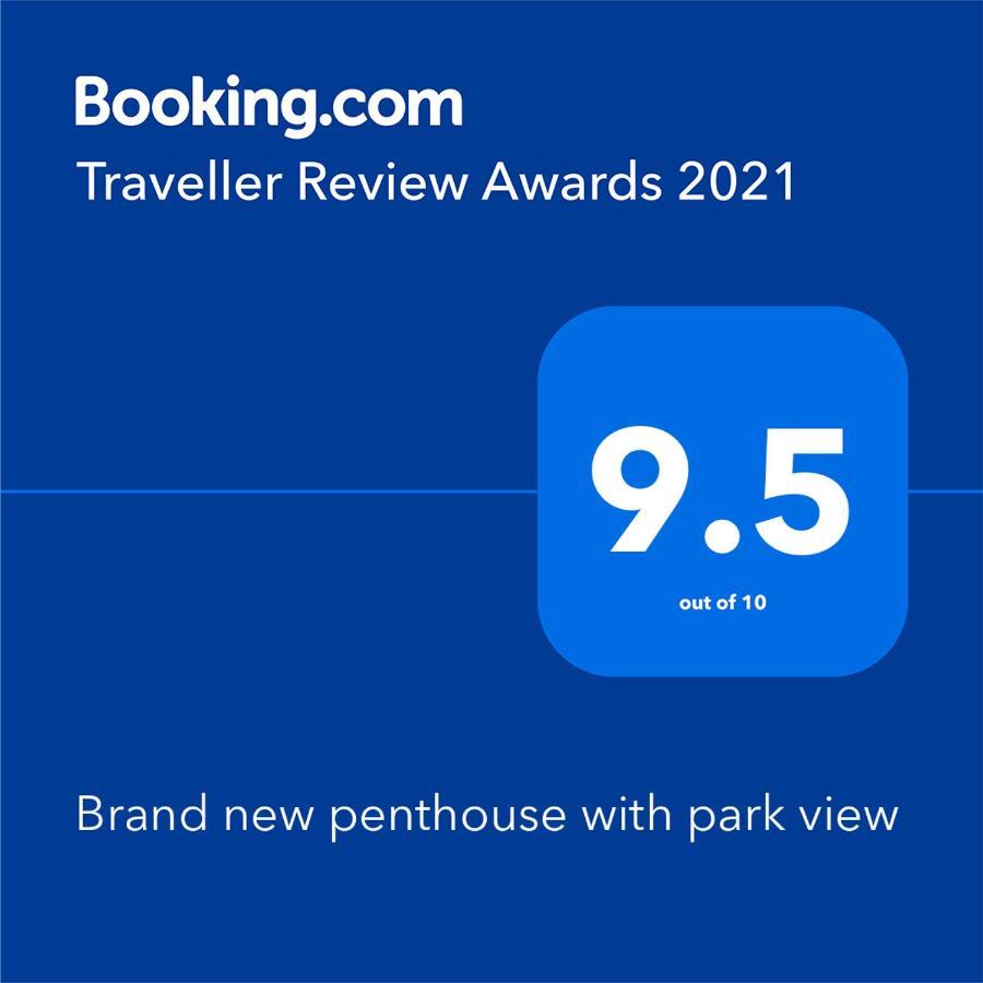 Penthouse With Park View Apartment ไครสต์เชิร์ช ภายนอก รูปภาพ